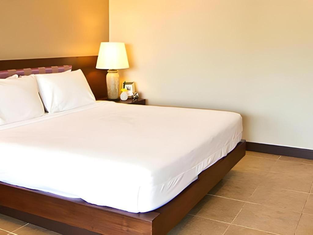 Rose Bay Resort Pattaya Esterno foto
