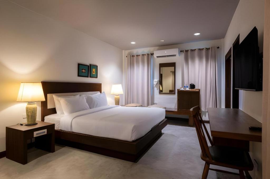 Rose Bay Resort Pattaya Esterno foto